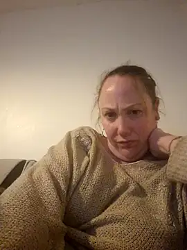 Wisie Cutie online show from 03-23-25, 12:04