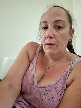 Wisie Cutie online show from 09-11-25, 03:12