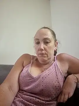 Wisie Cutie online show from 09-30-25, 03:28