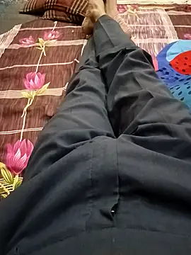 Snapshot of Play_boy11 chatting on 10-21-25, 01:50 Play boy11 online show from 10-21-25, 01:50