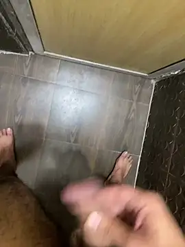 Snapshot of par_0111 chatting on 01-31-26, 07:11 par 0111 online show from 01-31-26, 07:11