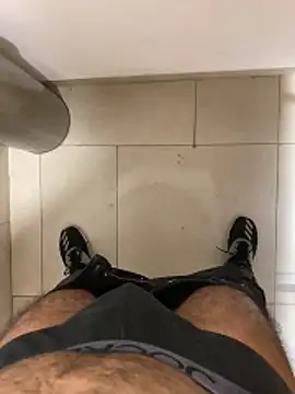 Snapshot of par_0111 chatting on 02-20-26, 09:32 par 0111 online show from 02-20-26, 09:32