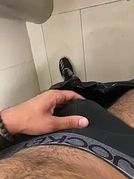 Snapshot of par_0111 chatting on 03-02-26, 09:49 par 0111 online show from 03-02-26, 09:49