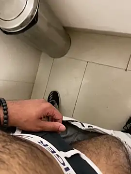 Snapshot of par_0111 chatting on 03-07-26, 08:22 par 0111 online show from 03-07-26, 08:22