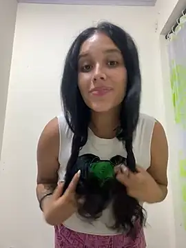 Snapshot of Annya-sweet chatting on 01-29-25, 02:40 Annya-sweet online show from 01-29-25, 02:40