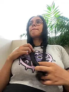 Snapshot of Annya-sweet chatting on 02-05-25, 02:59 Annya-sweet online show from 02-05-25, 02:59