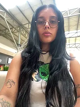 Snapshot of Annya-sweet chatting on 02-25-25, 05:58 Annya-sweet online show from 02-25-25, 05:58