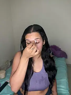 Snapshot of Annya-sweet chatting on 03-09-25, 10:30 Annya-sweet online show from 03-09-25, 10:30