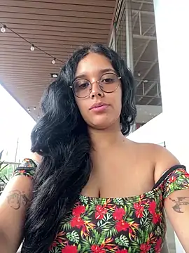 Snapshot of Annya-sweet chatting on 03-21-25, 01:34 Annya-sweet online show from 03-21-25, 01:34