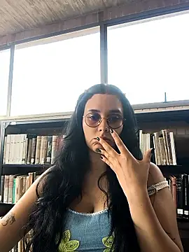 Snapshot of Annya-sweet chatting on 01-14-26, 03:50 Annya-sweet online show from 01-14-26, 03:50