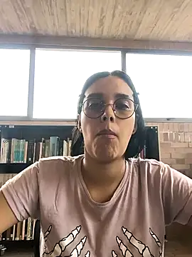 Snapshot of Annya-sweet chatting on 01-19-26, 02:43 Annya-sweet online show from 01-19-26, 02:43