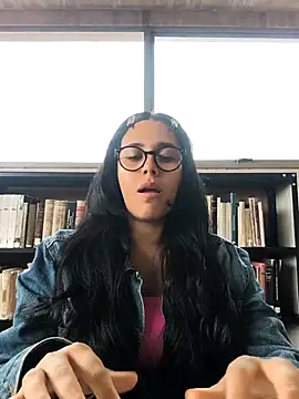 Snapshot of Annya-sweet chatting on 02-02-26, 02:49 Annya-sweet online show from 02-02-26, 02:49