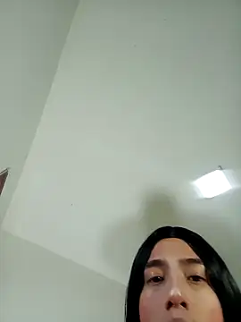 Snapshot of yesik_beltran chatting on 12-08-24, 01:47 yesik beltran online show from 12-08-24, 01:47