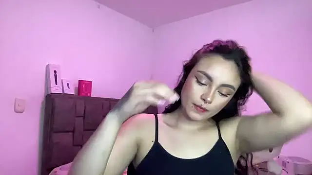 salome polaniiee online show from 06-27-26, 06:57