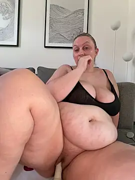 BBW Nora online show from 06-30-26, 08:37