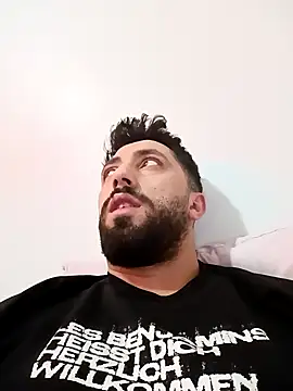 Snapshot of Rakiyy34 chatting on 03-02-25, 07:23 Rakiyy34 online show from 03-02-25, 07:23