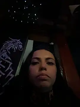 i am nina  online show from 06-20-26, 02:14