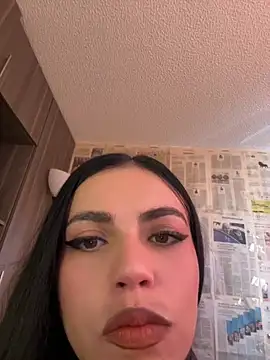 i am nina  online show from 07-12-26, 08:11