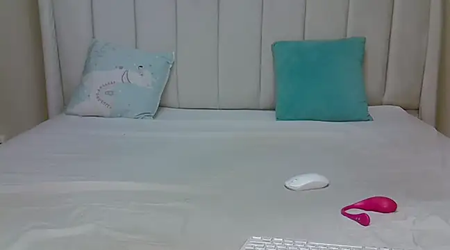 Snapshot of _heavenlysent chatting on 03-05-25, 09:16 heavenlysent online show from 03-05-25, 09:16