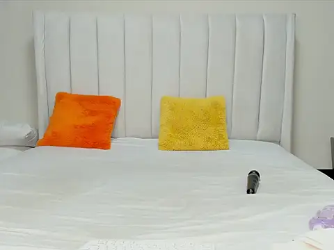 Snapshot of _heavenlysent chatting on 09-29-25, 03:55 heavenlysent online show from 09-29-25, 03:55