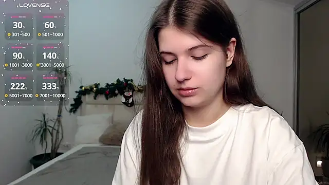 Snapshot of SayMeow_ chatting on 12-16-24, 08:37 SayMeow online show from 12-16-24, 08:37
