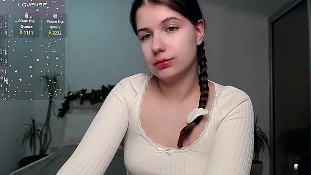Snapshot of SayMeow_ chatting on 12-28-24, 04:41 SayMeow online show from 12-28-24, 04:41