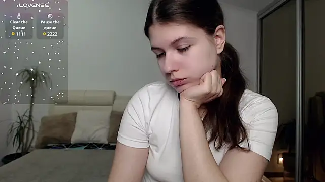 Snapshot of SayMeow_ chatting on 02-15-25, 11:47 SayMeow online show from 02-15-25, 11:47