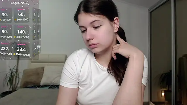 Snapshot of SayMeow_ chatting on 02-16-25, 03:37 SayMeow online show from 02-16-25, 03:37