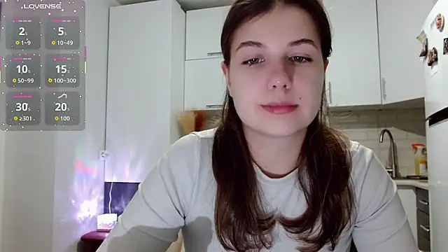 Snapshot of SayMeow_ chatting on 11-08-25, 08:18 SayMeow online show from 11-08-25, 08:18