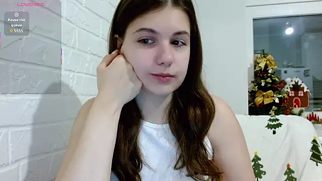 Snapshot of SayMeow_ chatting on 01-10-26, 12:34 SayMeow online show from 01-10-26, 12:34