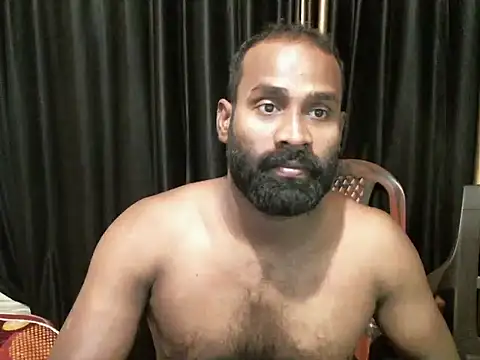 Snapshot of indian2 chatting on 03-11-25, 03:26 indian2 online show from 03-11-25, 03:26