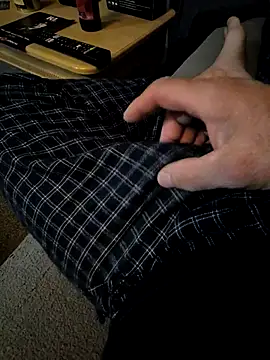 Snapshot of Tobyp677 chatting on 11-01-25, 09:17 Tobyp677 online show from 11-01-25, 09:17