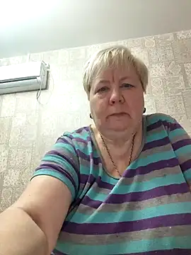 EffectFiona online show from 02-10-25, 11:23