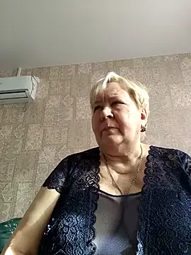 EffectFiona online show from 02-14-25, 06:56