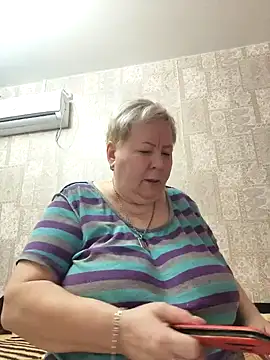 EffectFiona online show from 03-10-25, 10:45