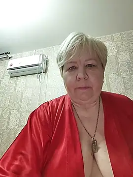 EffectFiona online show from 04-24-26, 11:07