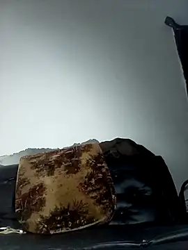 Snapshot of Gegeix chatting on 11-09-25, 01:26 Gegeix online show from 11-09-25, 01:26