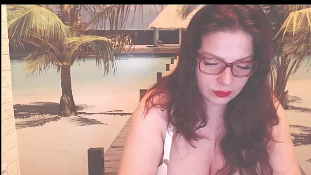 Queen  Natasha online show from 04-17-26, 09:07