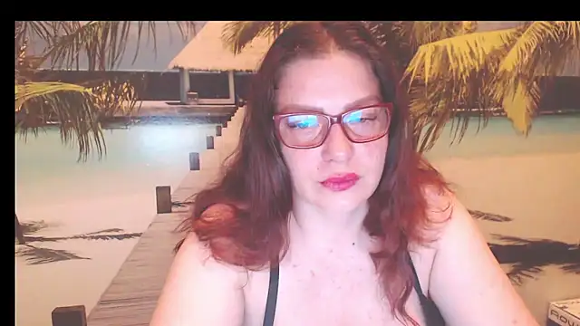 Snapshot of Queen__Natasha chatting on 06-05-26, 10:04 Queen Natasha online show from 06-05-26, 10:04