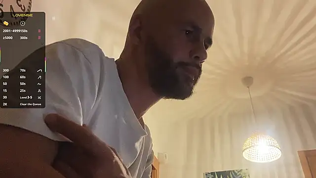 Snapshot of tim_beard chatting on 09-23-25, 11:19 tim beard online show from 09-23-25, 11:19