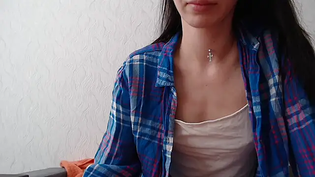 Snapshot of HoneyWiles chatting on 02-07-25, 12:39 HoneyWiles online show from 02-07-25, 12:39