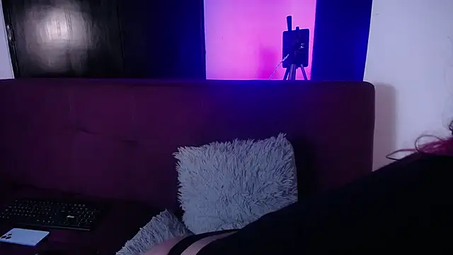 Miss Loise online show from 12-29-24, 12:45