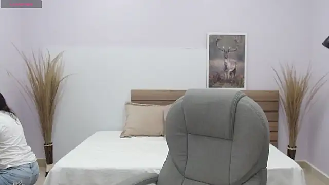 sophia hadid online show from 03-13-26, 12:45