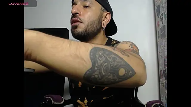 Snapshot of nika_1312 chatting on 04-01-26, 03:51 nika 1312 online show from 04-01-26, 03:51