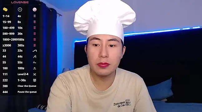 Snapshot of andrewmhilton_ chatting on 03-02-25, 03:13 andrewmhilton online show from 03-02-25, 03:13