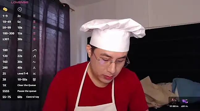 Snapshot of andrewmhilton_ chatting on 03-12-25, 07:59 andrewmhilton online show from 03-12-25, 07:59