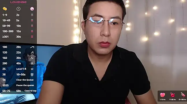 Snapshot of andrewmhilton_ chatting on 03-17-25, 04:54 andrewmhilton online show from 03-17-25, 04:54