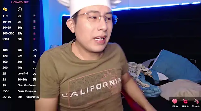 Snapshot of andrewmhilton_ chatting on 03-23-25, 02:37 andrewmhilton online show from 03-23-25, 02:37