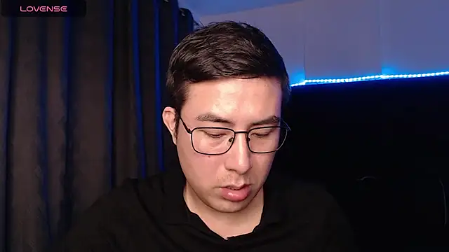 andrewmhilton  online show from 02-19-26, 05:25