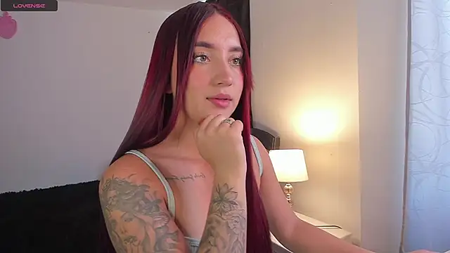 Snapshot of _Tammyy chatting on 01-22-25, 05:38  Tammyy online show from 01-22-25, 05:38